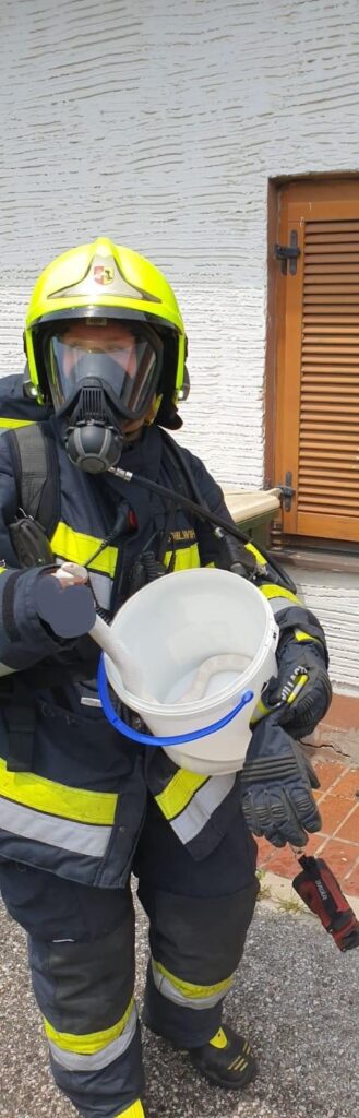 Beginnender Wohnungsbrand (Bild 3)